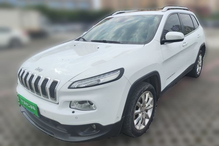 Used Jeep Cherokee 2014 2.4L Luxury Edition Guazi used car, China used car export, Used car for sale, Used  cars, Cheapest cars for sale