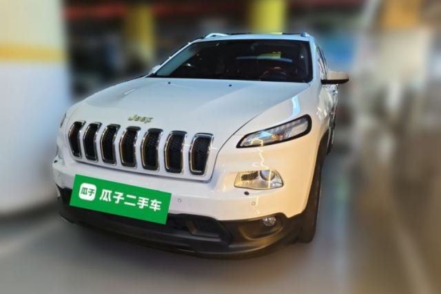 Used Jeep Cherokee 2014 2.4L Luxury Edition