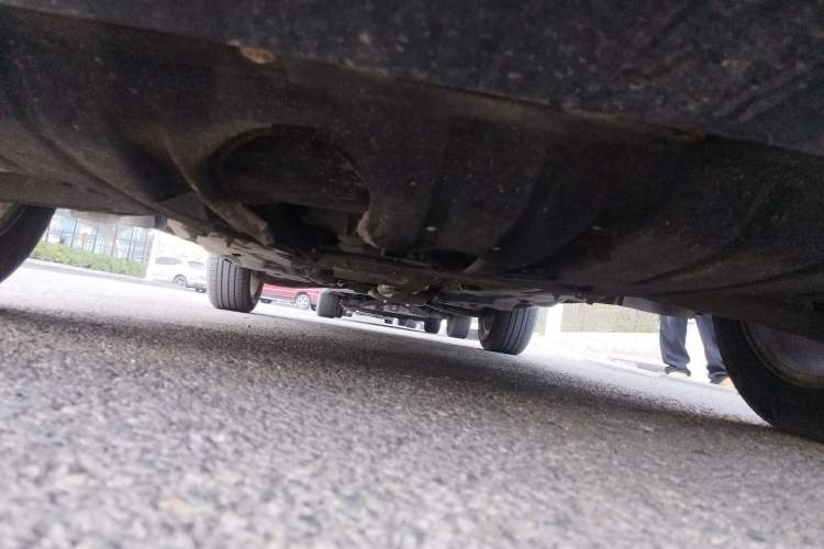 Used Jeep Cherokee 2014 2.4L Luxury Edition Chassis Front