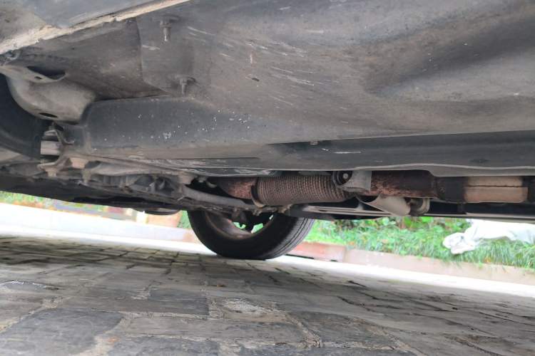 Used Jeep Cherokee 2014 2.4L Luxury Edition Chassis Front Left
