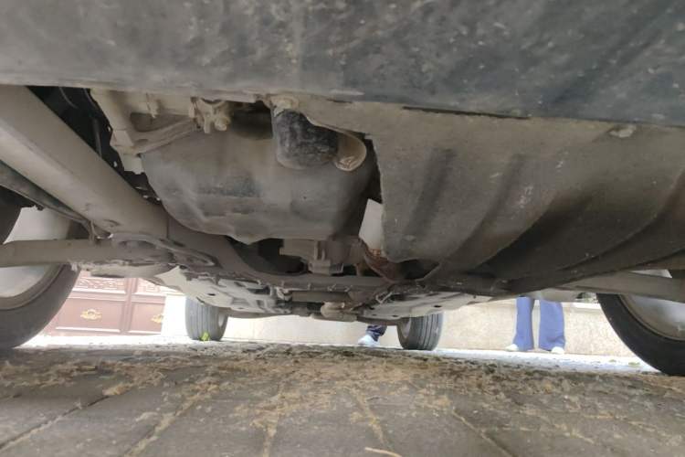 Used Jeep Cherokee 2014 2.4L Luxury Edition Chassis Front