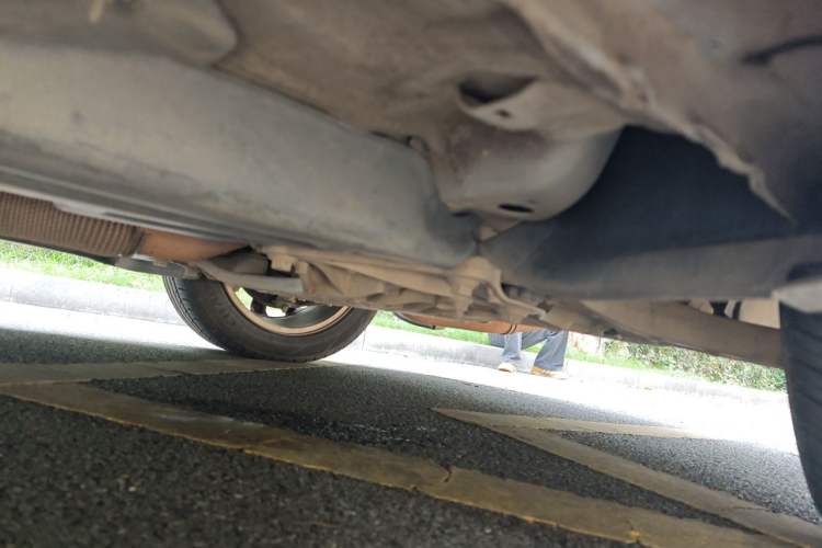 Used Jeep Cherokee 2014 2.4L Luxury Edition Chassis Front Right