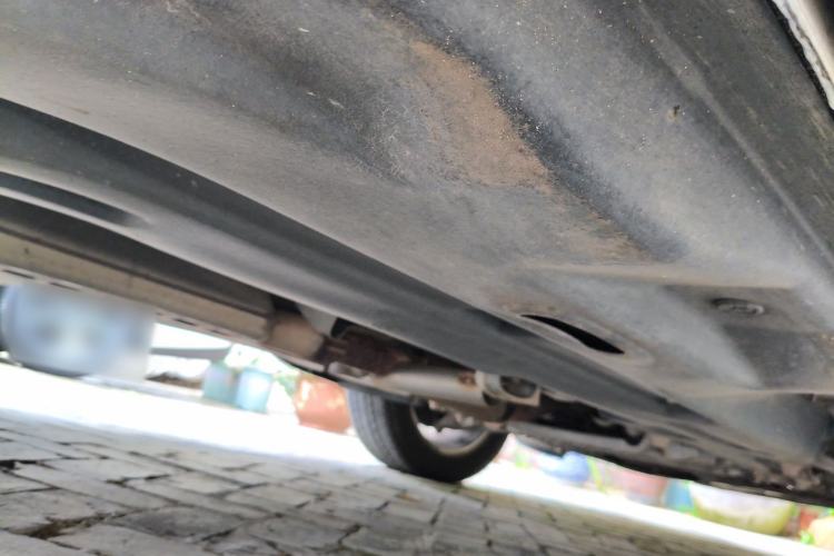 Used Jeep Cherokee 2014 2.4L Luxury Edition Chassis Front Right