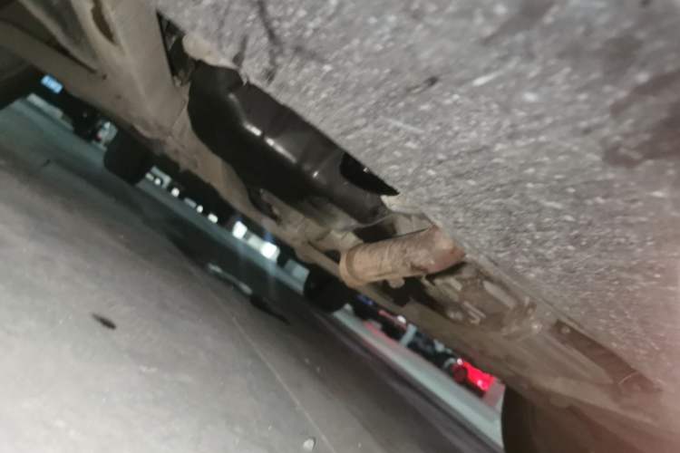 Used Jeep Cherokee 2014 2.4L Luxury Edition Chassis Front Right