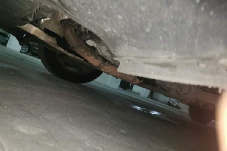 Used Jeep Cherokee 2014 2.4L Luxury Edition Chassis Front