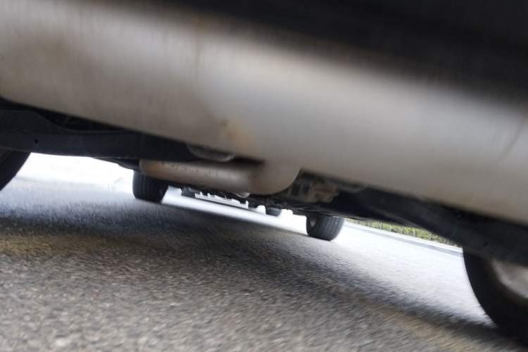 Used Jeep Cherokee 2014 2.4L Luxury Edition Chassis Rear
