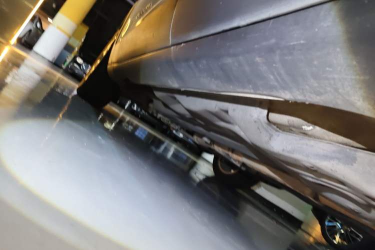 Used Jeep Cherokee 2014 2.4L Luxury Edition Chassis Rear Left