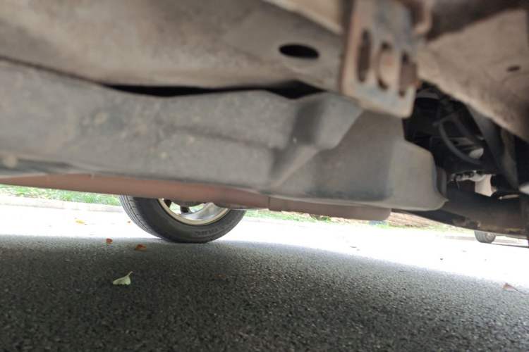 Used Jeep Cherokee 2014 2.4L Luxury Edition Chassis Rear Left