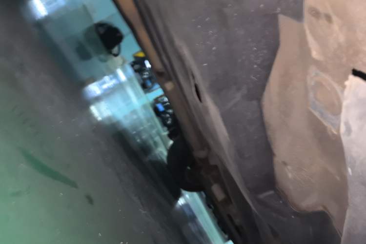 Used Jeep Cherokee 2014 2.4L Luxury Edition Chassis Rear Right
