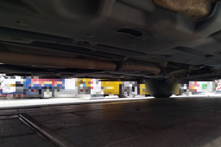 Used Jeep Cherokee 2014 2.4L Elite Edition Chassis Rear Right
