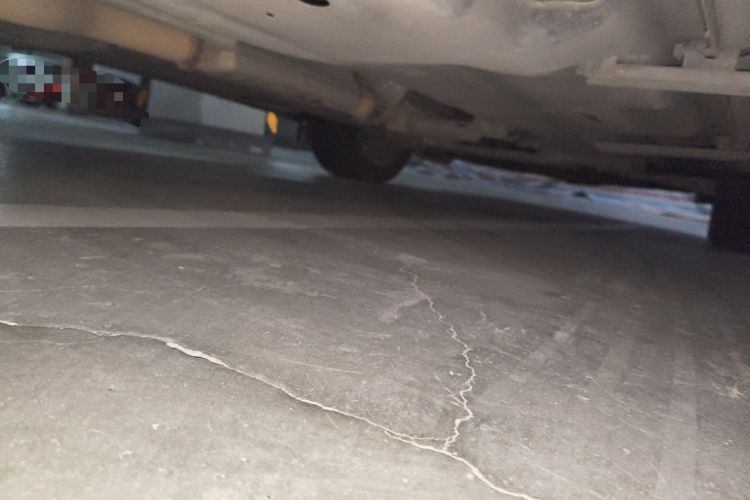 Used Jeep Cherokee 2014 2.4L Luxury Edition Chassis Rear Right