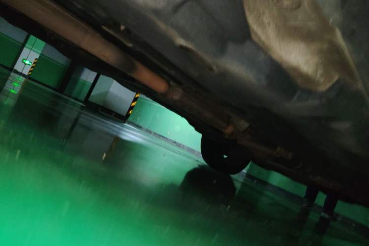 Used Jeep Cherokee 2014 2.4L Elite Edition Chassis Rear Right