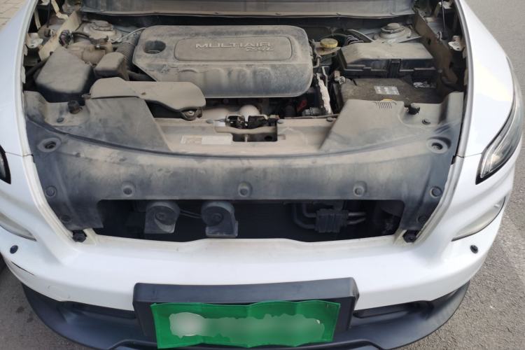 Used Jeep Cherokee 2014 2.4L Luxury Edition Engine Bay