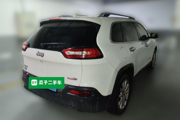 Used Jeep Cherokee 2014 2.4L Luxury Edition Exterior 5