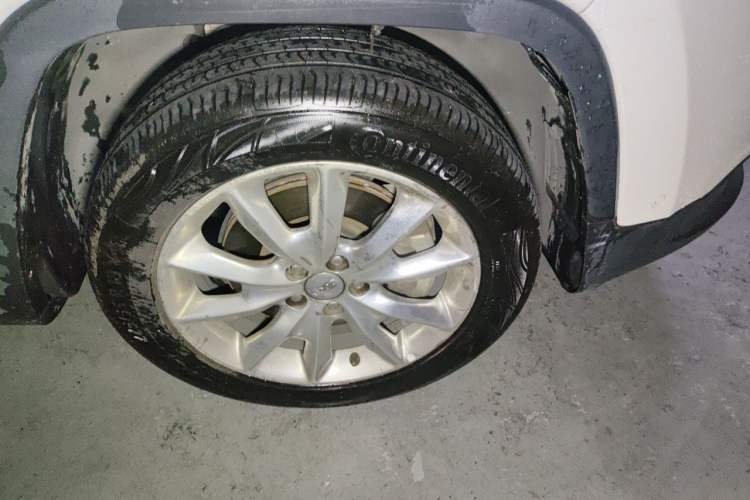 Used Jeep Cherokee 2014 2.4L Luxury Edition Exterior 7