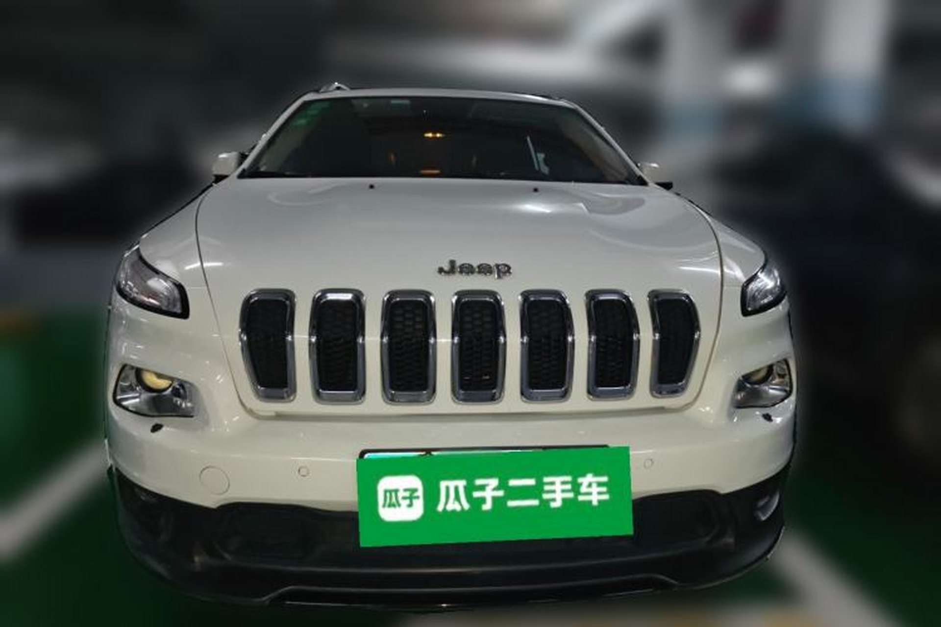 Used Jeep Cherokee 2014 2.4L Luxury Edition Front
