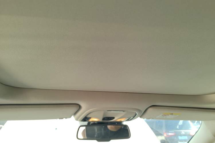 Used Jeep Cherokee 2014 2.4L Luxury Edition Headliner