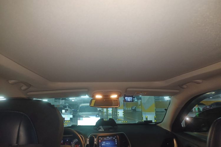 Used Jeep Cherokee 2014 2.4L Elite Edition Headliner