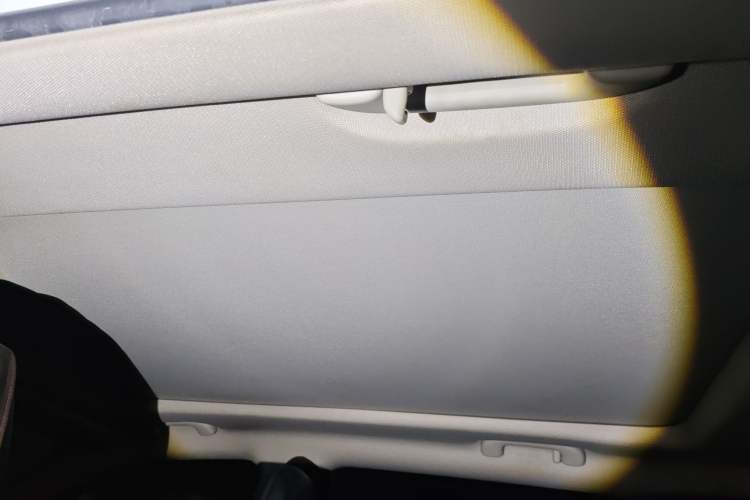 Used Jeep Cherokee 2014 2.4L Luxury Edition Headliner