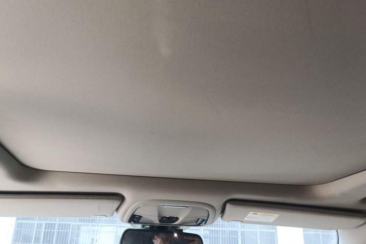Used Jeep Cherokee 2014 2.4L Urban Edition Headliner