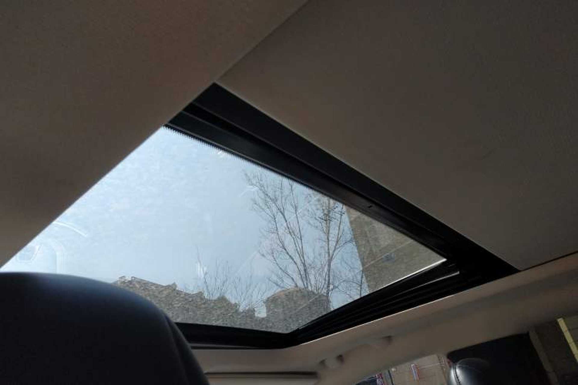 Used Jeep Cherokee 2014 2.4L Luxury Edition Headliner