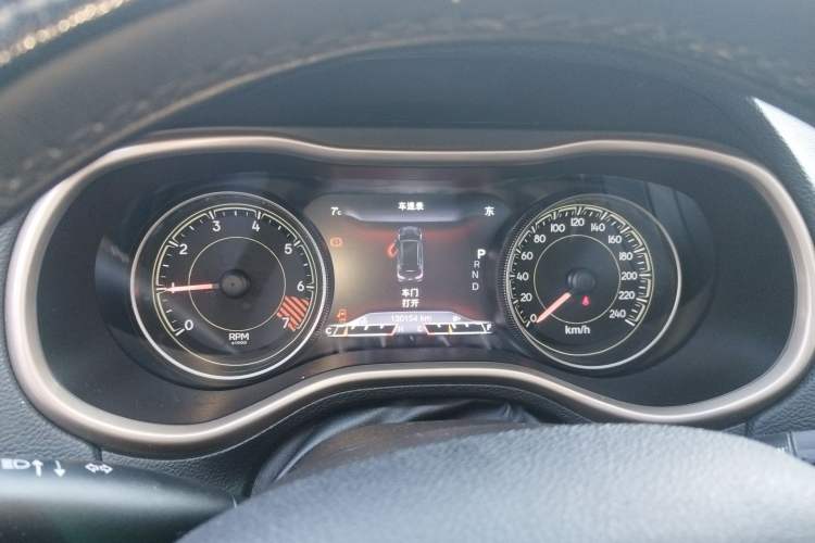 Used Jeep Cherokee 2014 2.4L Luxury Edition Instrument Cluster