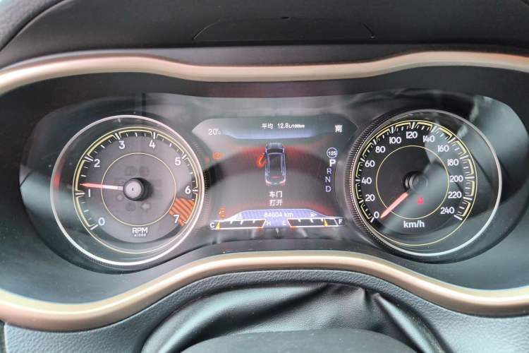 Used Jeep Cherokee 2014 2.4L Luxury Edition Instrument Cluster
