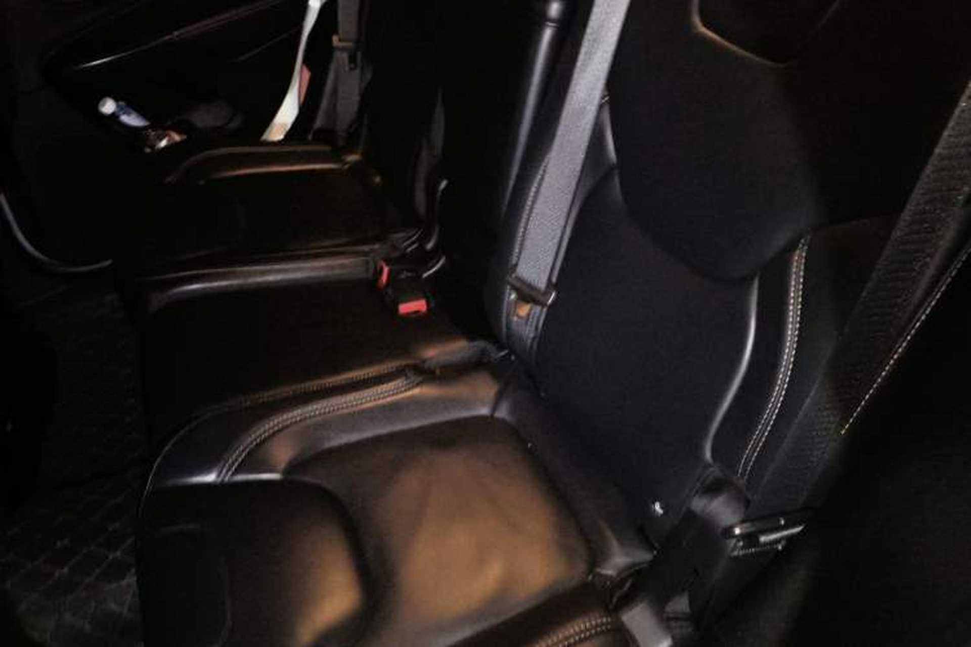 Used Jeep Cherokee 2014 2.4L Luxury Edition Interior 4