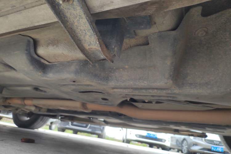 Used Jeep Cherokee 2014 2.4L Urban Edition Left Side Sill