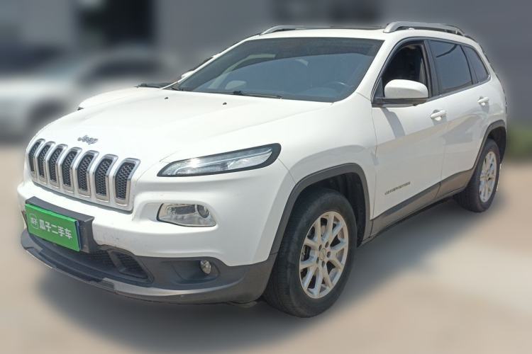 Used Jeep Cherokee 2014 2.4L Urban Edition Guazi used car, China used car export, Used car for sale, Used  cars, Cheapest cars for sale