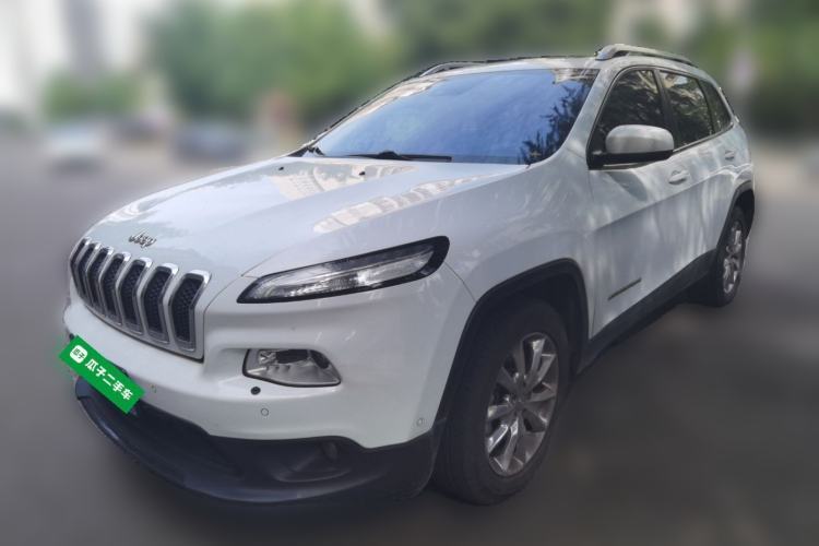 Used Jeep Cherokee 2014 2.4L Luxury Edition Guazi used car, China used car export, Used car for sale, Used cars, Cheapest cars for sale