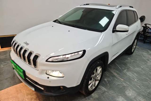 Used Jeep Cherokee 2014 2.4L Elite Edition