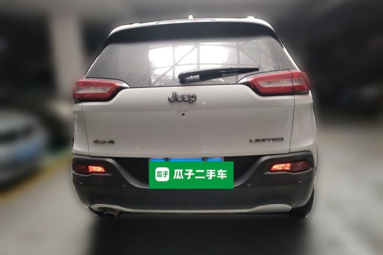 Used Jeep Cherokee 2014 2.4L Elite Edition Rear