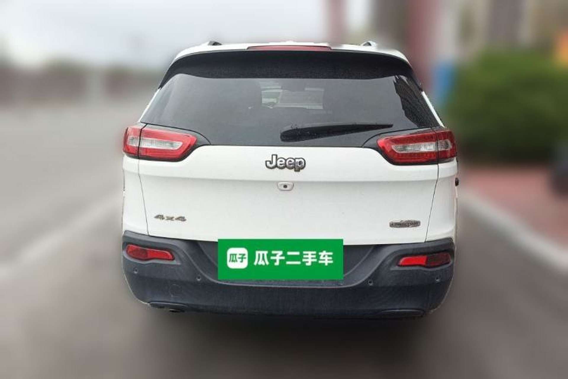 Used Jeep Cherokee 2014 2.4L Luxury Edition Rear