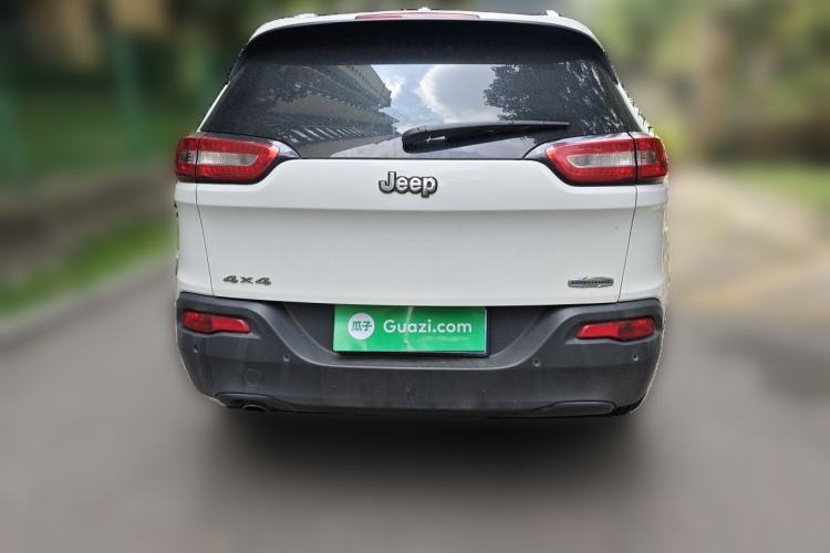 Used Jeep Cherokee 2014 2.4L Luxury Edition Rear