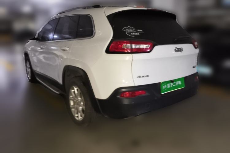 Used Jeep Cherokee 2014 2.4L Urban Edition Rear Left 45 Deg