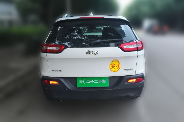 Used Jeep Cherokee 2014 2.4L Urban Edition Rear