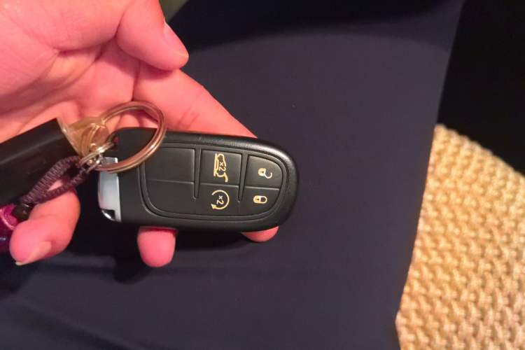 Used Jeep Cherokee 2014 2.4L Luxury Edition Vehicle Key