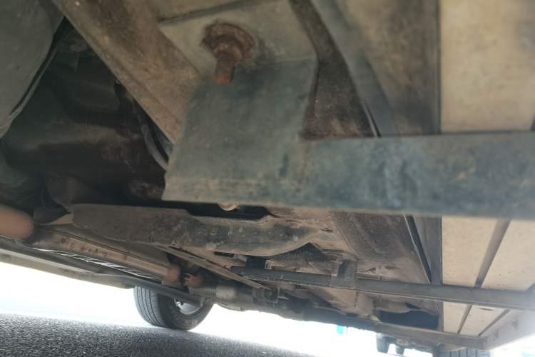 Used Jeep Cherokee 2014 2.4L Urban Edition Chassis Rear Right