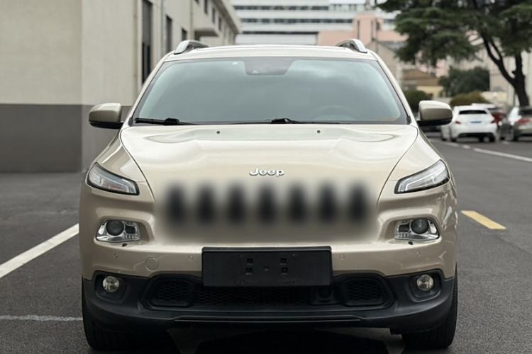 Used Jeep Cherokee 2014 2.4L Luxury Edition Exterior 4