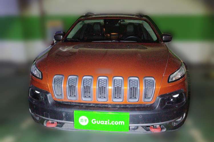 Used Jeep Cherokee 2014 3.2L High-Performance Version Front