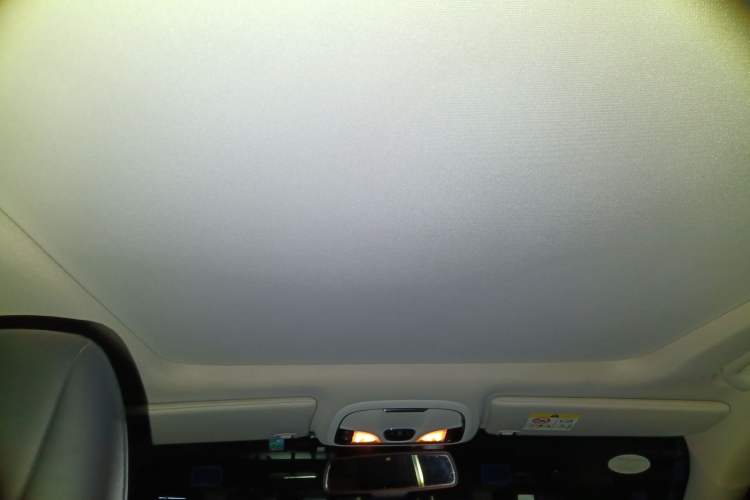 Used Jeep Cherokee 2014 3.2L High-Performance Version Headliner