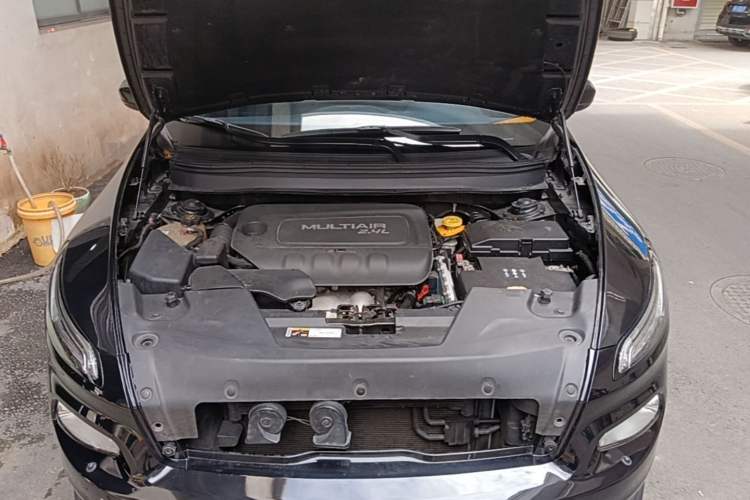 Used Jeep Cherokee 2015 2.4L Elite Edition Engine Bay