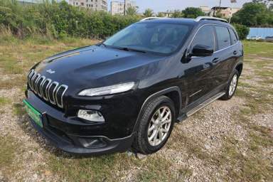 Used Jeep Cherokee 2016 2.0L Leading Edition