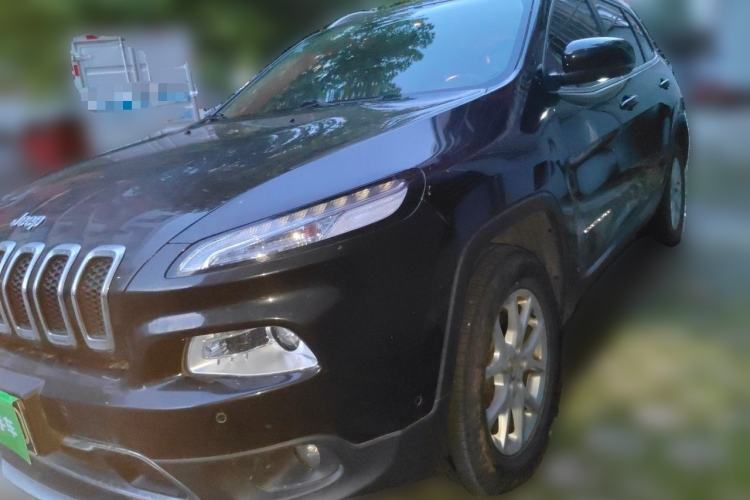 Used Jeep Cherokee 2016 2.4L Professional Smart Version Guazi used car, China used car export, Used car for sale, Used  cars, Cheapest cars for sale