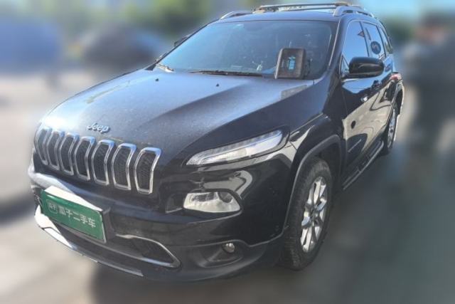 Used Jeep Cherokee 2016 2.0L Superior Edition