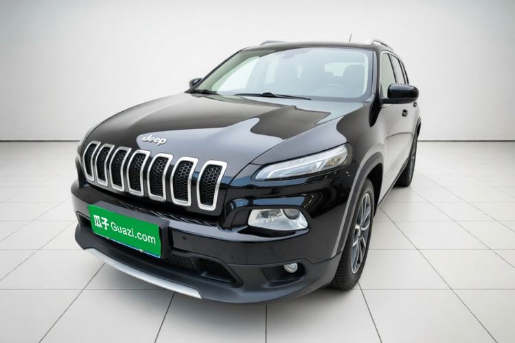 Ojetý Jeep Cherokee 2016 2.0L Superior Edition Guazi used car, China used car export, Used car for sale, Used  cars, Cheapest cars for sale