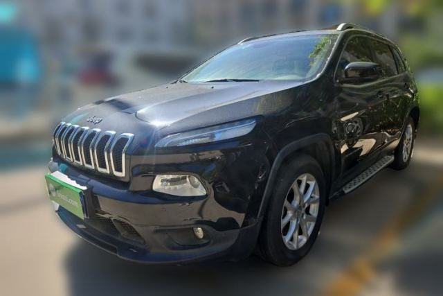 Used Jeep Cherokee 2016 2.0L Superior Edition