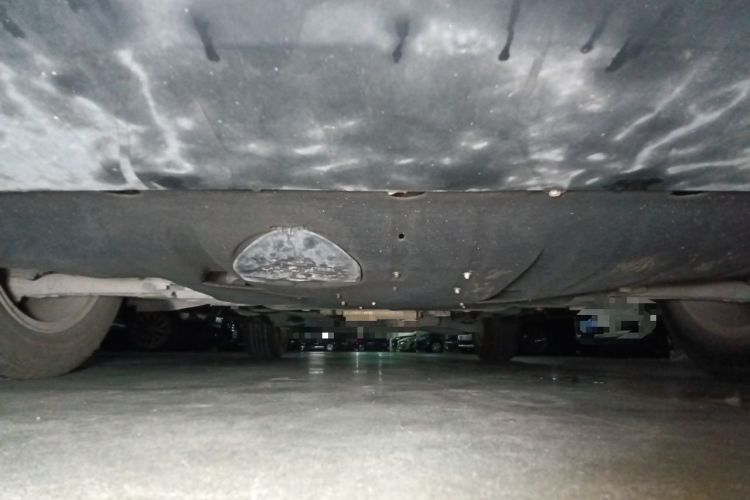 Used Jeep Cherokee 2016 2.4L Leading Smart Version Chassis Front