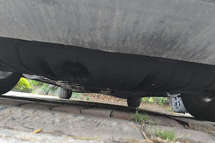 Used Jeep Cherokee 2016 2.4L Leading Smart Version Chassis Front